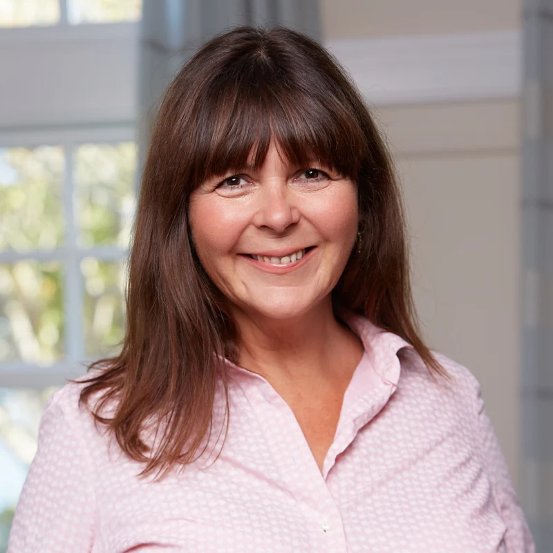 Jo-Dadd-Headshot-November-2023 Jo Dadd - counsellor in North Lodon